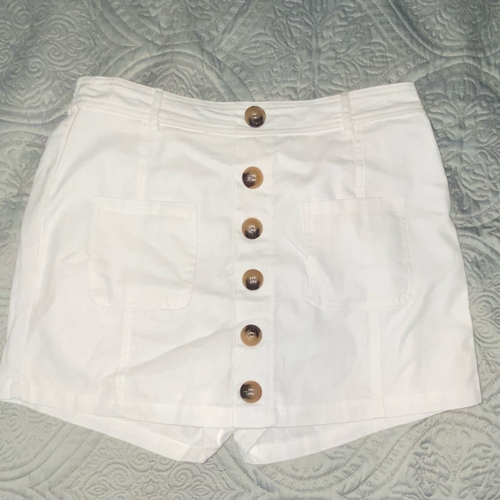 Boutique Button Down Skort (Never Worn)